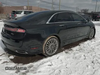 2013 Lincoln MKZ with VIN 3LN6L2JKXDR809858, listed as a IAAI auction lot 41517344 with 204,470 mi miles. Bid and sale history available at carsss.com. Image 4.