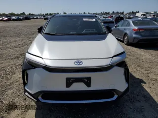 2024 Toyota bZ4X XLE с VIN JTMABACAXRA055247, выставлен на аукционе Copart как лот 52137665 с пробегом 11 294 миль миль и Списание • Salvage title. История ставок и продаж доступна на DreamBid. Изображение 5.