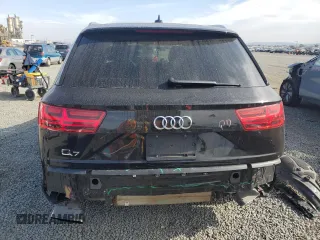 2019 Audi Q7 Premium Plus with VIN WA1LHAF7XKD024487, listed as a Copart auction lot 58400285 with 74,156 mi miles and Salvage title. Bid and sale history available at DreamBid. Image 6.