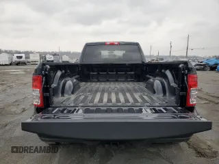 2022 Ram 3500 Tradesman with VIN 3C7WRSCL8NG178407, listed as a Copart auction lot 81788294 with 143,062 mi miles and Clean Title. Bid and sale history available at carsss.com. Image 6.