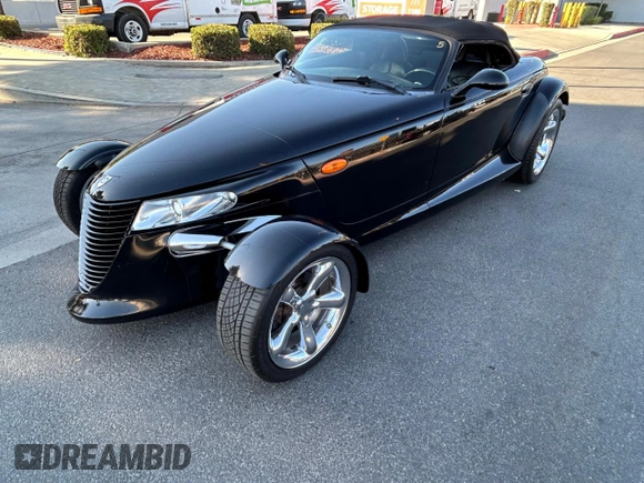 2000 Plymouth Prowler z VIN 1P3EW65G6YV602347, wystawiony jako Copart lot #71067714 z przebiegiem 65 554 mil mil oraz Tytuł czysty. Historia ofert i sprzedaży dostępna na DreamBid. Obrazek 6.