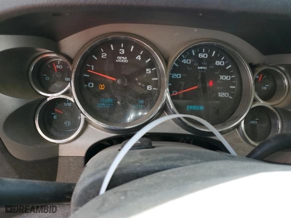 2011 Chevrolet Silverado 1500 LT with VIN 1GCRCSE09BZ124009, listed as a Copart auction lot 45173315 with 225,337 mi miles and Salvage Title. Bid and sale history available at carsss.com. Image 9.