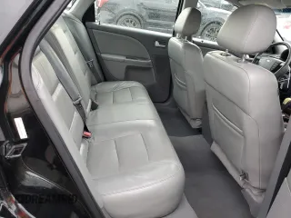 2007 Ford Five Hundred SEL z VIN 1FAHP27167G105884, wystawiony jako Copart lot #85392784 z przebiegiem 231 253 mil mil oraz Szkoda całkowita • Salvage title. Historia ofert i sprzedaży dostępna na DreamBid. Obrazek 10.