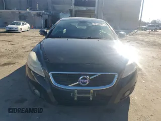 2012 Volvo C70 T5 with VIN YV1672MC3CJ131910, listed as a Copart auction lot 46403165 with 161,270 mi miles and Salvage Title. Bid and sale history available at carsss.com. Image 5.