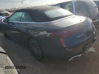 2024 Mercedes-Benz CLE 300 z VIN W1KMK4HBXRF025030, wystawiony jako Copart lot #73923934 z przebiegiem Nie podano mil oraz Nie do naprawy. Historia ofert i sprzedaży dostępna na DreamBid. Obrazek 2.