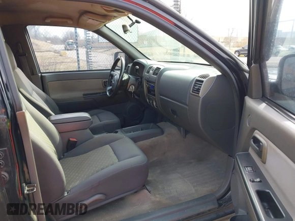 2004 GMC Canyon 1SB SLE Z85 with VIN 1GTDT136248183245, listed as a IAAI auction lot 41824467 with 196,418 mi miles. Bid and sale history available at carsss.com. Image 5.