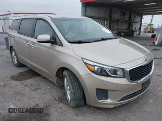 2016 Kia Sedona LX with VIN KNDMB5C16G6116730, listed as a IAAI auction lot 40953112 with 147,191 mi miles. Bid and sale history available at carsss.com. Image 1.