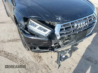 2019 Audi Q5 Premium Plus with VIN WA1BNAFY9K2073043, listed as a IAAI auction lot 41580814 with 45,225 mi miles. Bid and sale history available at carsss.com. Image 6.