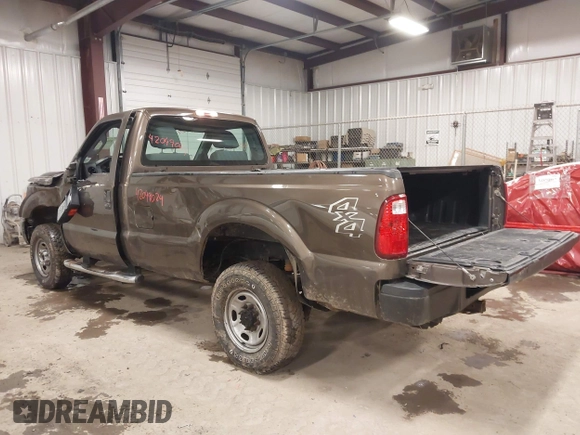 2016 Ford F-250 XLT with VIN 1FTBF2B60GEA32562, listed as a IAAI auction lot 42049024 with 43,020 mi miles and . Bid and sale history available at DreamBid. Image 3.