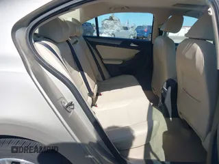 2013 Volkswagen Jetta TDI w/Premium/Nav with VIN 3VWLL7AJXDM233999, listed as a IAAI auction lot 42126691 with 151,658 mi miles and . Bid and sale history available at DreamBid. Image 8.