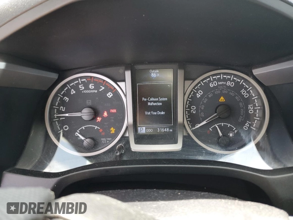 2022 Toyota Tacoma SR with VIN 3TYAX5GN9NT038043, listed as a Copart auction lot 55555025 with 31,648 mi miles and Salvage title. Bid and sale history available at DreamBid. Image 9.