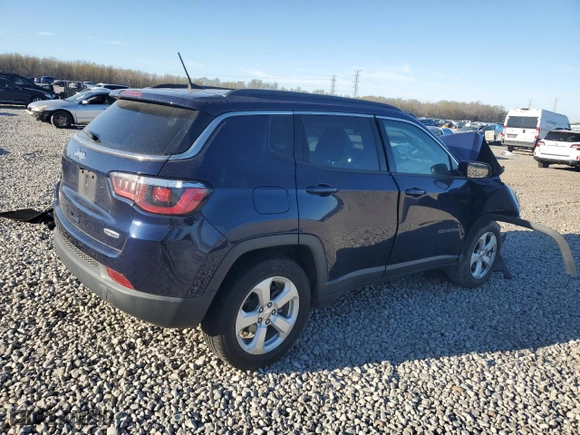 2018 Jeep Compass Latitude with VIN 3C4NJCBB0JT318692, listed as a Copart auction lot 49394515 with 0 mi miles and Salvage Title. Bid and sale history available at carsss.com. Image 3.