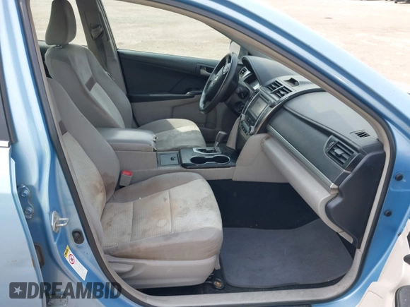 2012 Toyota Camry L z VIN 4T1BF1FKXCU549431, wystawiony jako IAAI lot #42514493 z przebiegiem Nie podano mil oraz . Historia ofert i sprzedaży dostępna na DreamBid. Obrazek 5.