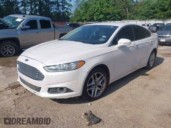 2013 Ford Fusion SE with VIN 3FA6P0HR0DR241772, listed as a IAAI auction lot 42485955 with 176,611 mi miles and . Bid and sale history available at DreamBid. Image 2.