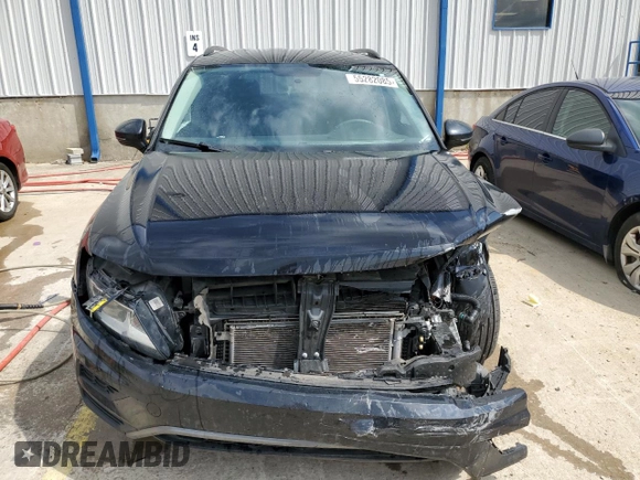 2018 Volkswagen Tiguan S с VIN 3VV0B7AX2JM105105, выставлен на аукционе Copart как лот 55282085 с пробегом 153 133 миль миль и На запчасти • Non repairable. История ставок и продаж доступна на DreamBid. Изображение 5.
