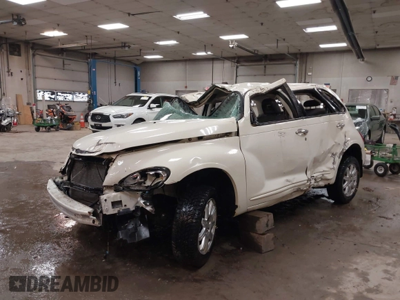 2008 Chrysler PT Cruiser Touring with VIN 3A8FY58BX8T186692, listed as a IAAI auction lot 41971978 with Not provided miles and . Bid and sale history available at DreamBid. Image 2.