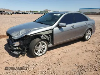 2014 Mercedes-Benz C 250 Sport с VIN WDDGF4HB2EA965699, выставлен на аукционе Copart как лот 57684875 с пробегом 97 684 миль миль и Списание • Salvage title. История ставок и продаж доступна на DreamBid. Изображение 1.