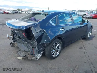 2017 Nissan Altima 2.5 SV with VIN 1N4AL3APXHC172982, listed as a IAAI auction lot 41733473 with 118,738 mi miles. Bid and sale history available at carsss.com. Image 4.