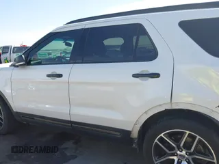 2017 Ford Explorer Sport with VIN 1FM5K8GT0HGA23095, listed as a IAAI auction lot 42129939 with 110,697 mi miles and . Bid and sale history available at carsss.com. Image 15.