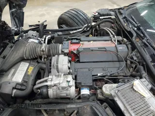 1996 Chevrolet Corvette z VIN 1G1YY2259T5106592, wystawiony jako IAAI lot #42375807 z przebiegiem 69 467 mil mil oraz . Historia ofert i sprzedaży dostępna na DreamBid. Obrazek 10.