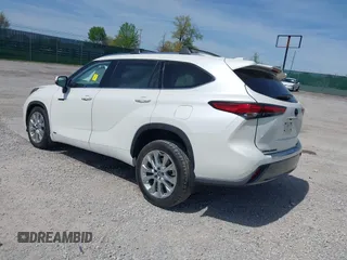 2021 Toyota Highlander Hybrid Limited z VIN 5TDXBRCH0MS033548, wystawiony jako IAAI lot #42072079 z przebiegiem 45 890 mil mil oraz . Historia ofert i sprzedaży dostępna na DreamBid. Obrazek 3.