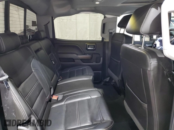 2018 GMC Sierra 2500HD Denali z VIN 1GT12UEY3JF252702, wystawiony jako Copart lot #55387655 z przebiegiem 75 059 mil mil oraz Szkody całkowita. Historia ofert i sprzedaży dostępna na DreamBid. Obrazek 10.