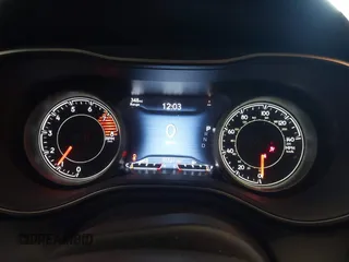 2021 Jeep Cherokee Limited z VIN 1C4PJMDX0MD194876, wystawiony jako IAAI lot #41090455 z przebiegiem 76 121 mil mil oraz . Historia ofert i sprzedaży dostępna na DreamBid. Obrazek 7.