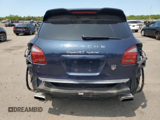 2013 Porsche Cayenne S Hybrid z VIN WP1AE2A23DLA14821, wystawiony jako Copart lot #59162355 z przebiegiem 201 251 mil mil oraz Szkoda całkowita • Salvage title. Historia ofert i sprzedaży dostępna na DreamBid. Obrazek 6.