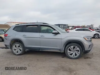 2022 Volkswagen Atlas SE с VIN 1V2WR2CA3NC542472, выставлен на аукционе IAAI как лот 41571999 с пробегом 53 489 миль миль и . История ставок и продаж доступна на DreamBid. Изображение 12.