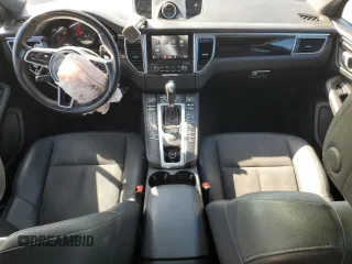 2017 Porsche Macan with VIN WP1AA2A50HLB03242, listed as a Copart auction lot 56342905 with 95,584 mi miles and Salvage title. Bid and sale history available at DreamBid. Image 8.