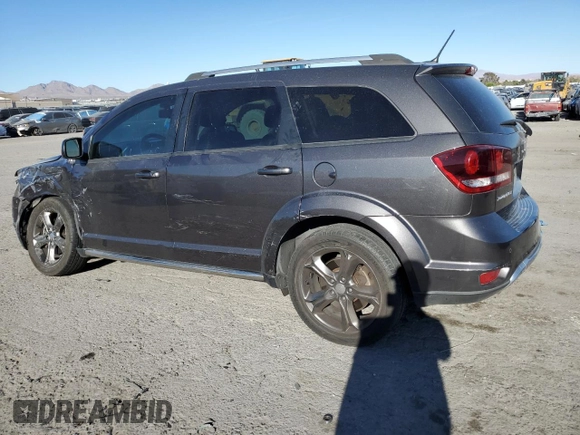 2015 Dodge Journey Crossroad z VIN 3C4PDCGG1FT592379, wystawiony jako Copart lot #50569815 z przebiegiem 108 382 mil mil oraz Szkoda całkowita • Salvage title. Historia ofert i sprzedaży dostępna na DreamBid. Obrazek 2.
