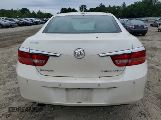2014 Buick Verano Group z VIN 1G4PS5SK9E4160152, wystawiony jako Copart lot #62270045 z przebiegiem 32 242 mil mil oraz Czysty tytuł • Clean title. Historia ofert i sprzedaży dostępna na DreamBid. Obrazek 6.