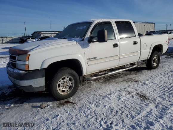 2007 Chevrolet Silverado 2500HD Classic LT3 with VIN 1GCHK23U47F183594, listed as a Copart auction lot 44828705 with 287,937 mi miles and Clean Title. Bid and sale history available at carsss.com. Image 1.