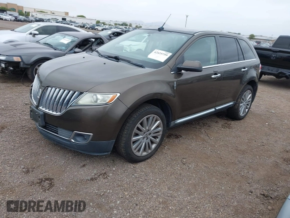 2011 Lincoln MKX z VIN 2LMDJ8JK2BBJ23510, wystawiony jako IAAI lot #42425759 z przebiegiem 138 844 mil mil oraz . Historia ofert i sprzedaży dostępna na DreamBid. Obrazek 17.