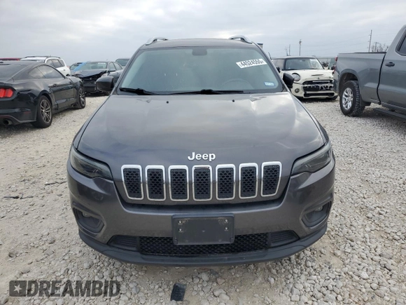 2020 Jeep Cherokee Latitude Plus with VIN 1C4PJLLB9LD548909, listed as a Copart auction lot 44524555 with 88,129 mi miles and Salvage Title. Bid and sale history available at carsss.com. Image 5.
