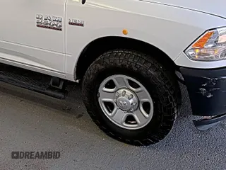 2018 Ram 2500 Tradesman с VIN 3C6UR4HJ8JG274627, выставлен на аукционе IAAI как лот 42575840 с пробегом 152 686 миль миль и . История ставок и продаж доступна на DreamBid. Изображение 42.