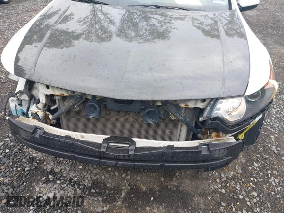 2013 Acura TSX Technology with VIN JH4CU2F6XDC012071, listed as a IAAI auction lot 42213445 with 174,353 mi miles and . Bid and sale history available at DreamBid. Image 6.