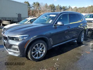 2020 BMW X5 xDrive40i z VIN 5UXCR6C09L9B49946, wystawiony jako Copart lot #43478225 z przebiegiem 33 689 mil mil oraz Szkoda całkowita • Salvage title. Historia ofert i sprzedaży dostępna na DreamBid. Obrazek 1.