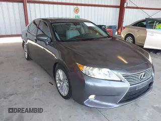 2014 Lexus ES 330 z VIN JTHBK1GG8E2112809, wystawiony jako IAAI lot #42449963 z przebiegiem 112 766 mil mil oraz . Historia ofert i sprzedaży dostępna na DreamBid. Obrazek 1.