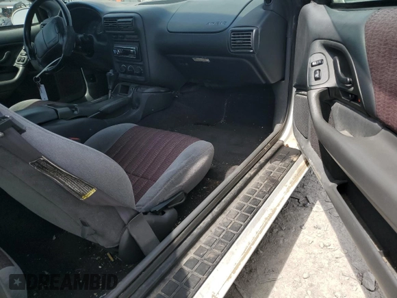 1999 Chevrolet Camaro Z28 z VIN 2G1FP22G1X2122217, wystawiony jako Copart lot #54150045 z przebiegiem 288 219 mil mil oraz Szkoda całkowita • Salvage title. Historia ofert i sprzedaży dostępna na DreamBid. Obrazek 8.