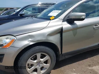 2012 Volvo XC60 3.2L with VIN YV4952DZ8C2259936, listed as a IAAI auction lot 42552168 with 115,344 mi miles and . Bid and sale history available at DreamBid. Image 17.
