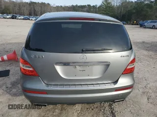 2011 Mercedes-Benz R 350 with VIN 4JGCB6FE4BA113620, listed as a Copart auction lot 84729734 with 170,898 mi miles and Clean Title. Bid and sale history available at DreamBid. Image 6.