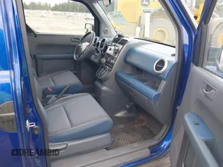2004 Honda Element EX with VIN 5J6YH285X4L039703, listed as a IAAI auction lot 42519663 with 231,546 mi miles and . Bid and sale history available at DreamBid. Image 5.
