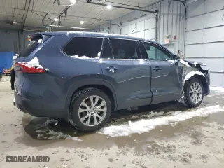 2024 Toyota Grand Highlander Hybrid XLE with VIN 5TDACAB59RS012958, listed as a Copart auction lot 42988885 with 15,567 mi miles and Salvage Title. Bid and sale history available at carsss.com. Image 3.