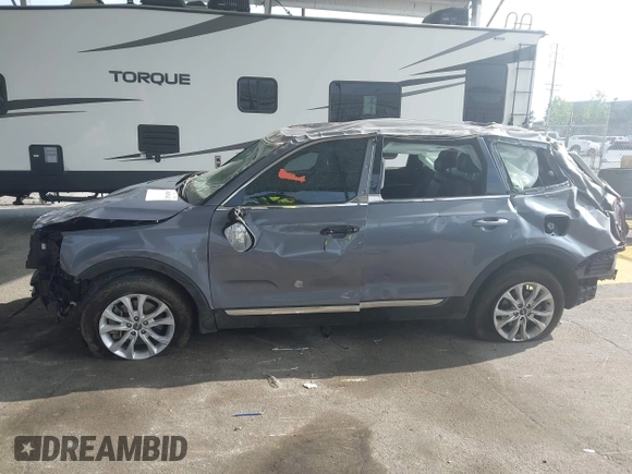 2022 Kia Telluride LX with VIN 5XYP2DHC7NG221269, listed as a IAAI auction lot 42045042 with 42,294 mi miles and . Bid and sale history available at DreamBid. Image 15.