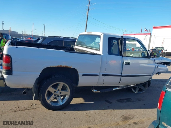 1999 Dodge Ram 1500 with VIN 3B7HF13Z5XM594156, listed as a IAAI auction lot 41868196 with 0 mi miles. Bid and sale history available at carsss.com. Image 13.