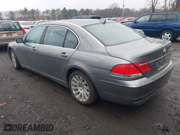 2008 BMW 7 Series 750Li with VIN WBAHN83518DT77870, listed as a IAAI auction lot 41963717 with 86,108 mi miles and . Bid and sale history available at carsss.com. Image 3.