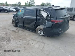 2023 Toyota Sienna XSE with VIN 5TDDSKFC5PS104449, listed as a IAAI auction lot 42270422 with 28,016 mi miles and . Bid and sale history available at DreamBid. Image 3.