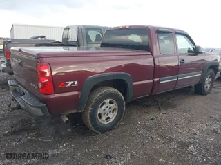2003 Chevrolet Silverado 1500 LS with VIN 1GCEK19T63E315427, listed as a IAAI auction lot 41684385 with 122,553 mi miles. Bid and sale history available at carsss.com. Image 4.