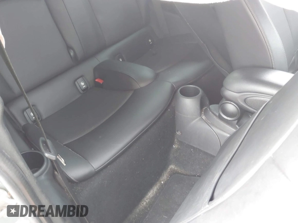 2015 MINI Hardtop with VIN WMWXM5C59F3A58798, listed as a IAAI auction lot 41514988 with 127,771 mi miles and . Bid and sale history available at DreamBid. Image 8.